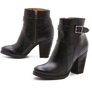 CLASSIC BLACK LEATHER FRYE BOOTS PATTY RIDING ANKLE BOOT SILVER TRIM W BOX 6.5